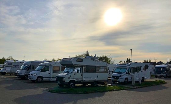 Wo sollen wir mit dem Wohnmobil denn alle hin?